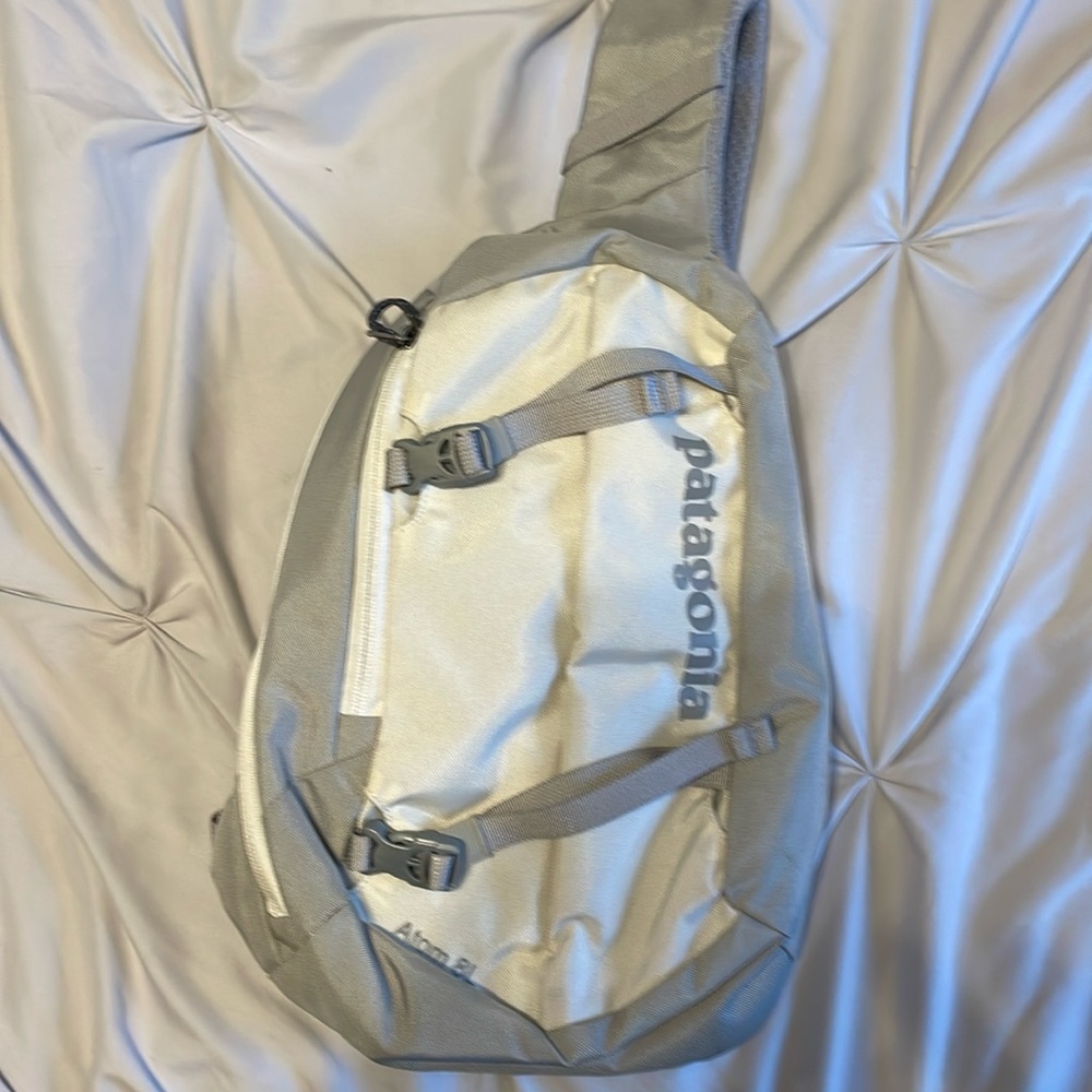 Atom sling bag 8L